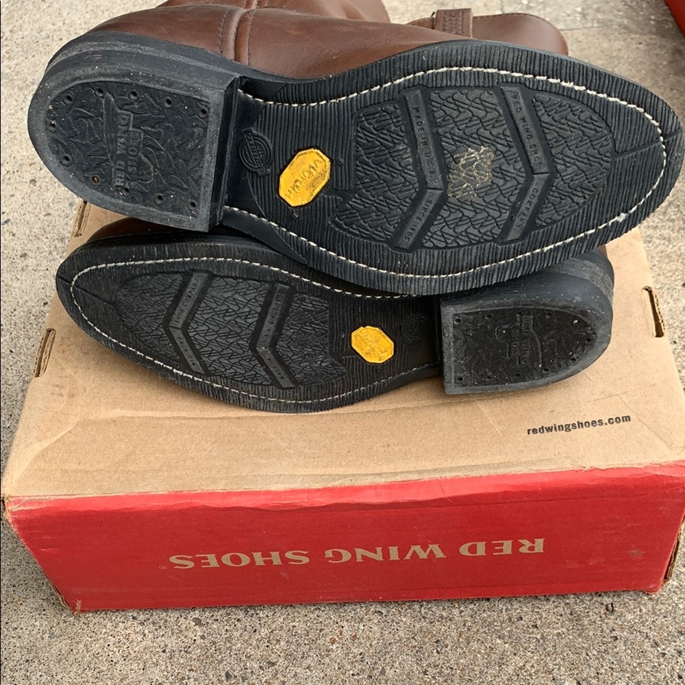 Red Wing - Steel Toe - Picture 3 of 5